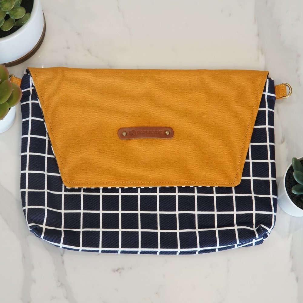 Gwen Purse